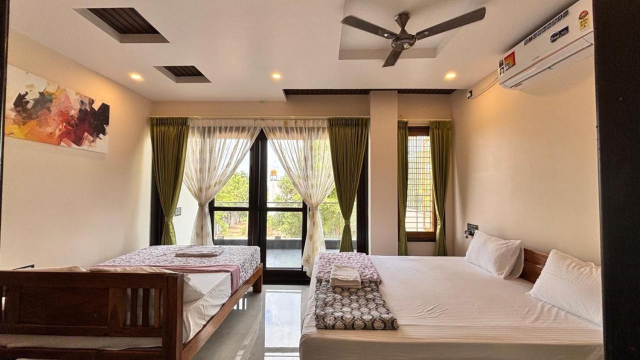 Arjun Homestay 亨比 外观 照片