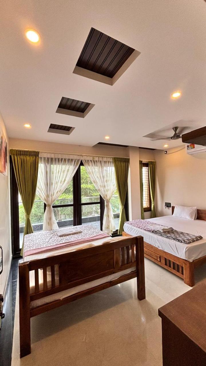 Arjun Homestay 亨比 外观 照片